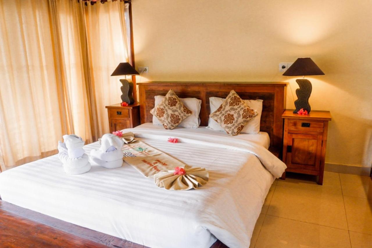 Amed Cafe & Hotel Kebun Wayan Kültér fotó