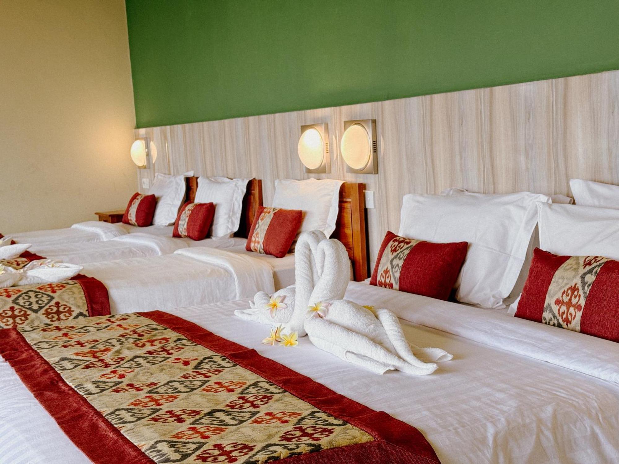 Amed Cafe & Hotel Kebun Wayan Kültér fotó